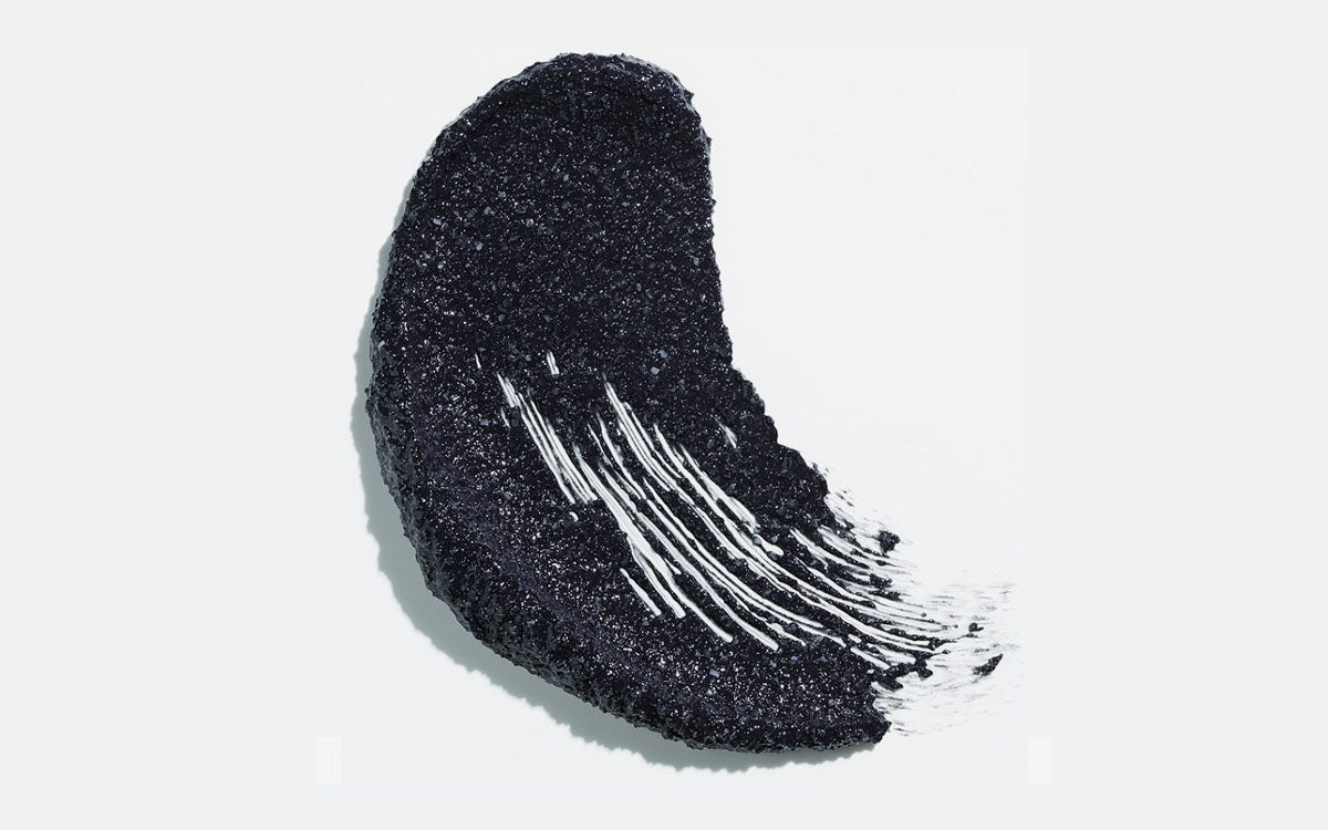 Gezichtsscrub voor mannen: Hoe en waarom gebruik je een scrub? Gezichtsscrub voor mannen: Hoe en waarom gebruik je een scrub?