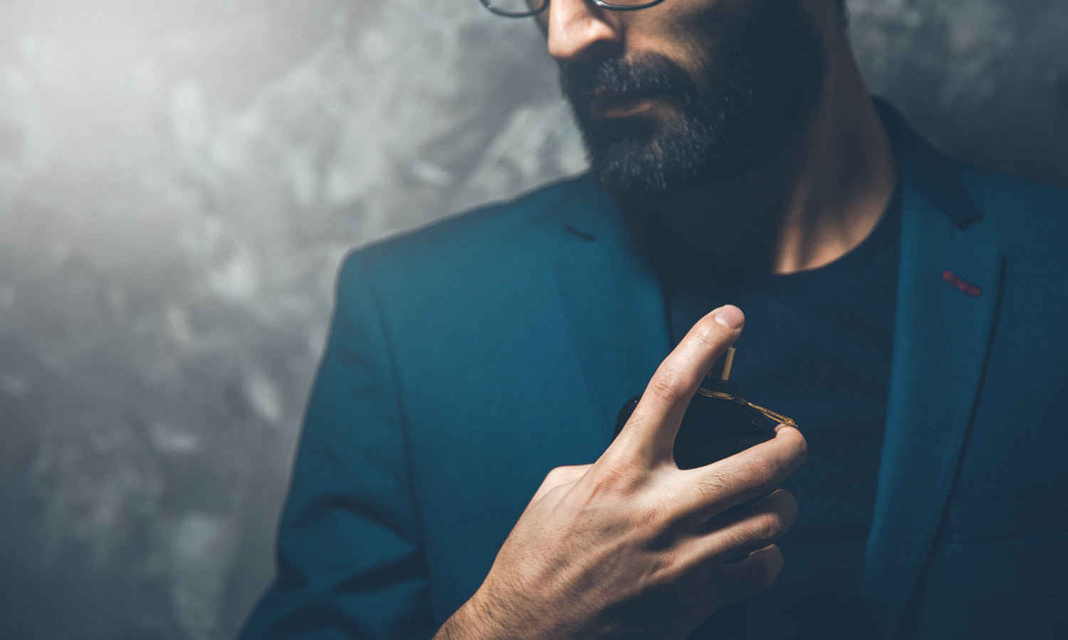 Zo laat jij je parfum langer en beter ruiken Zo laat jij je parfum langer en beter ruiken