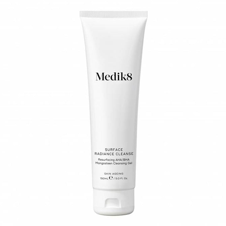 Medik8 Surface Radiance Cleanse™ Medik8 Surface Radiance Cleanse™